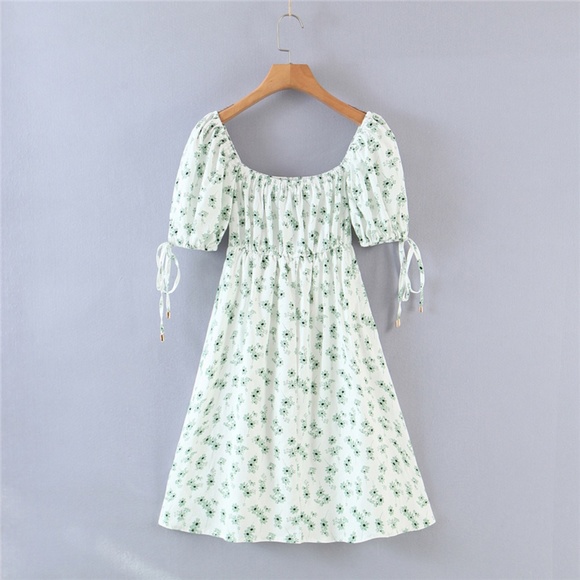bohemian white floral print puff sleeve mini dress - Picture 3 of 5